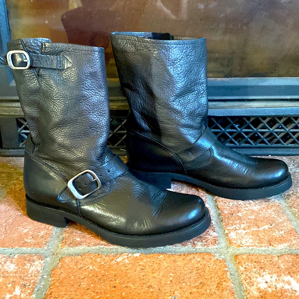 FRYE Veronica Black Leather Harness Boots Biker Moto EXCELLENT CONDITION SZ 8